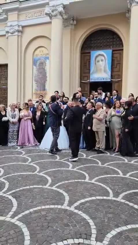 @Simone Lisoladeifiori.
