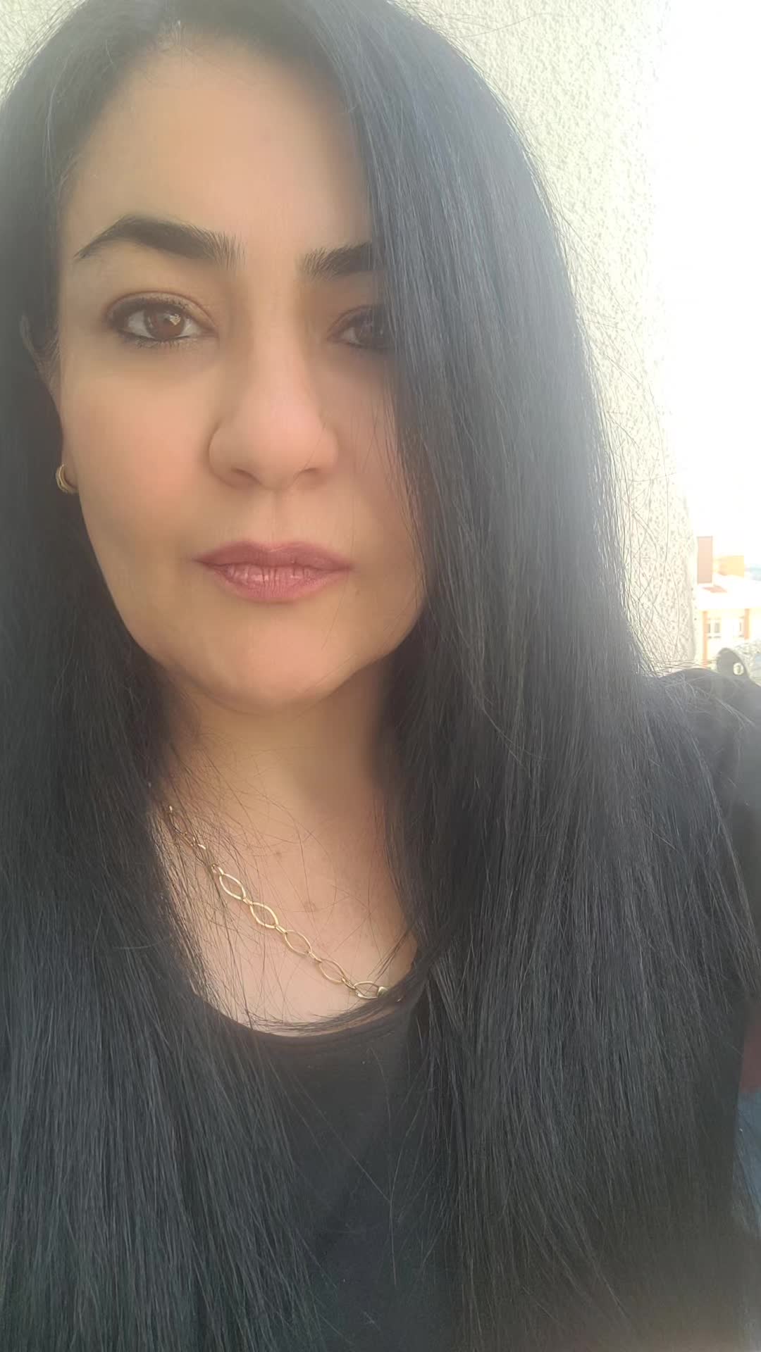 @HAYAT DEĞİL İNSANLAR ACIMASIZ