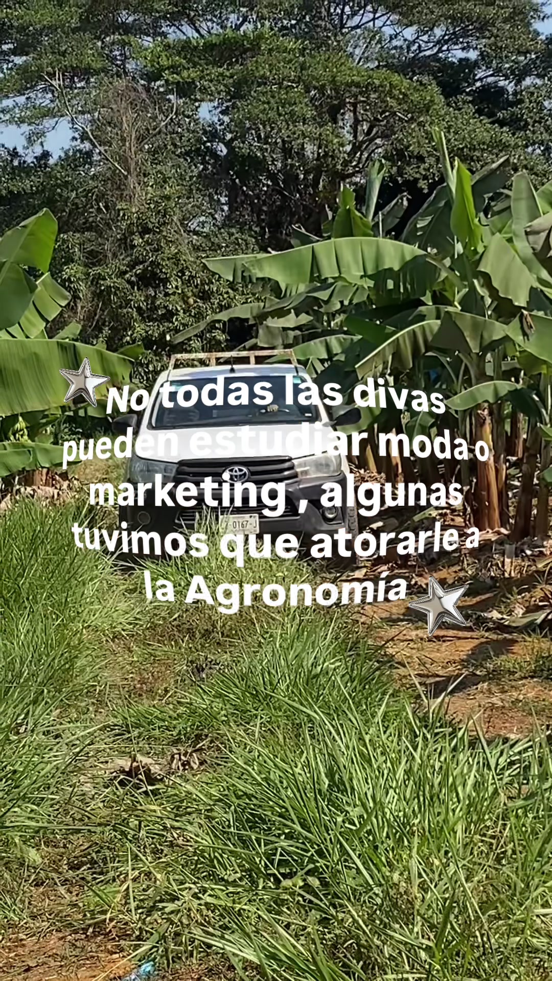 @Mujer Agrícola