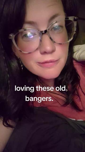 @Rena