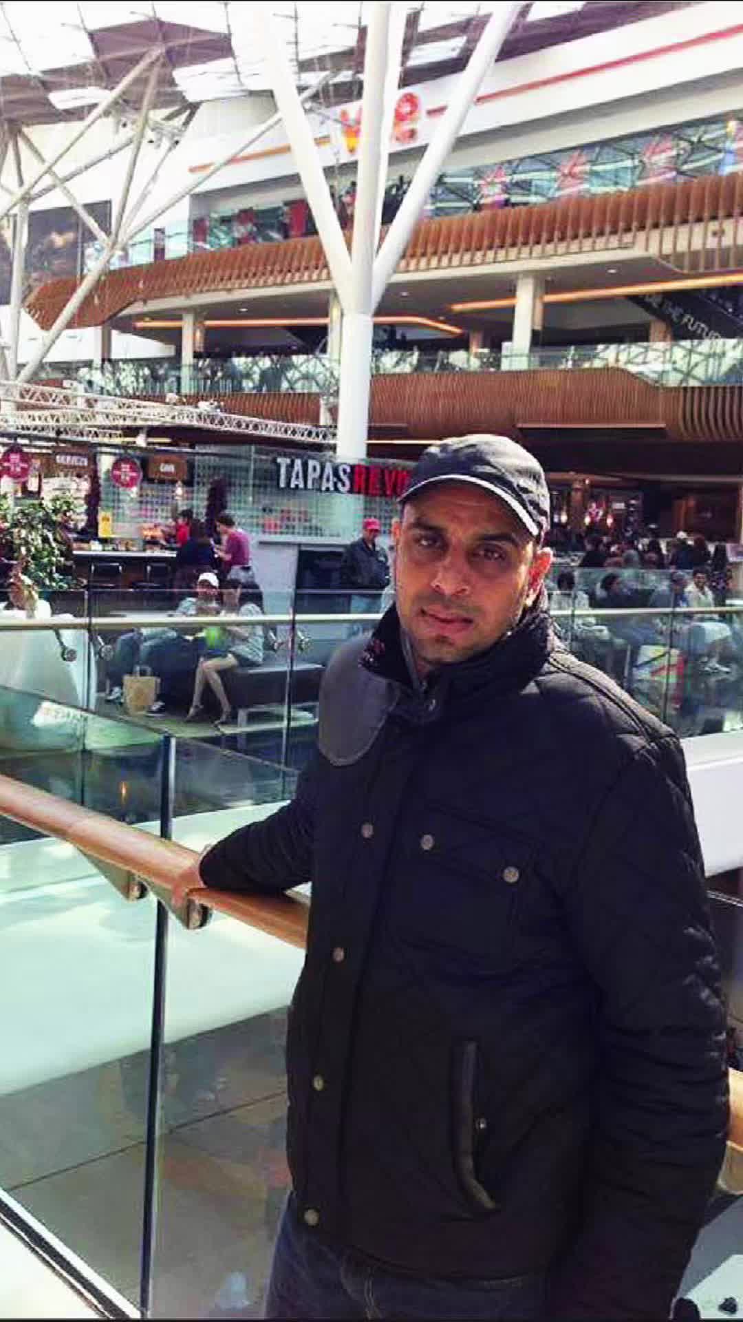 @Waqas US 🇺🇸