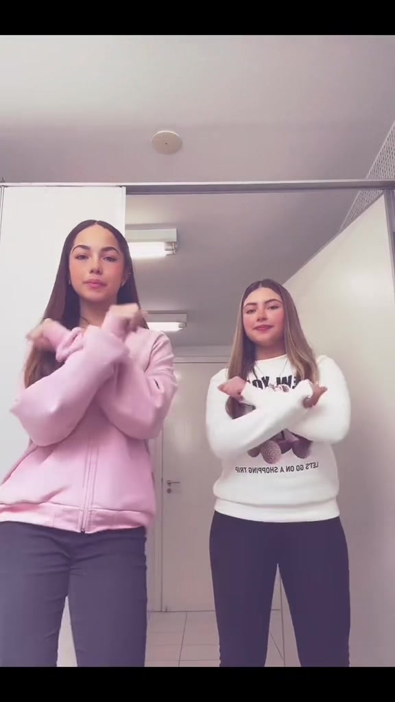 @Natalie🎀