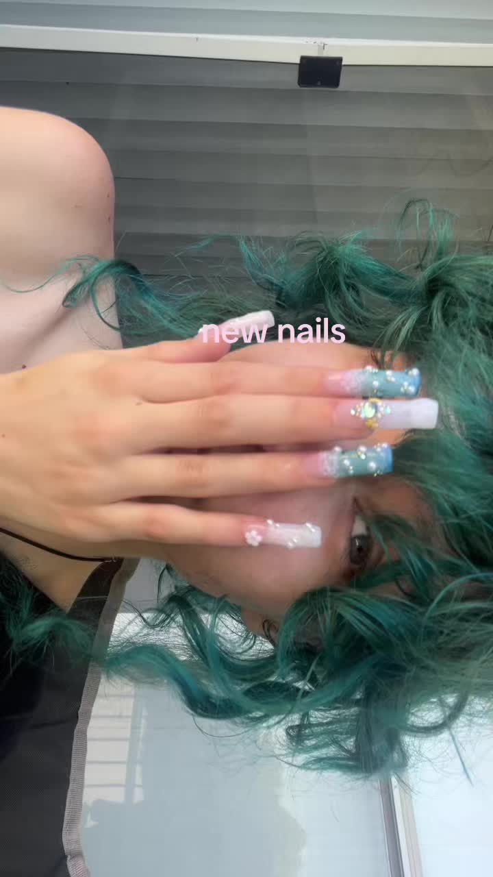 @j