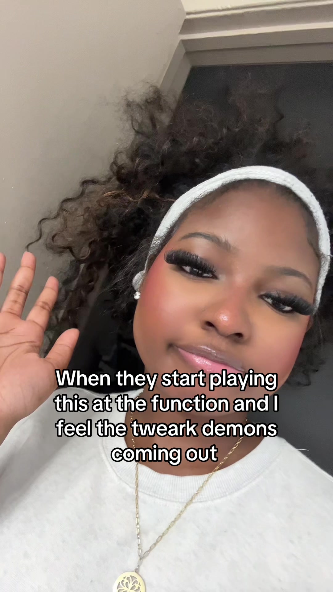 @toskaaaj