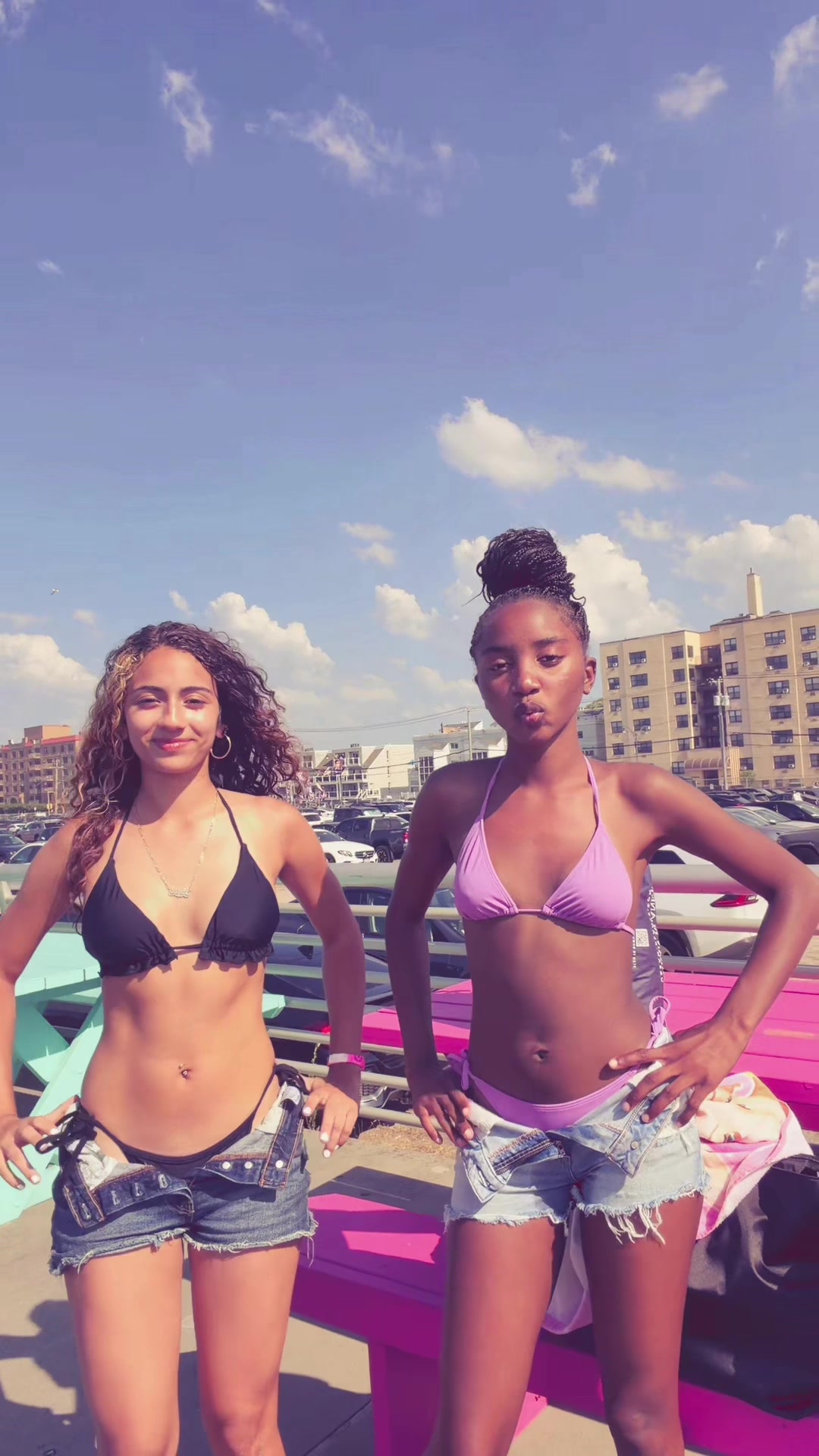 @bellabae