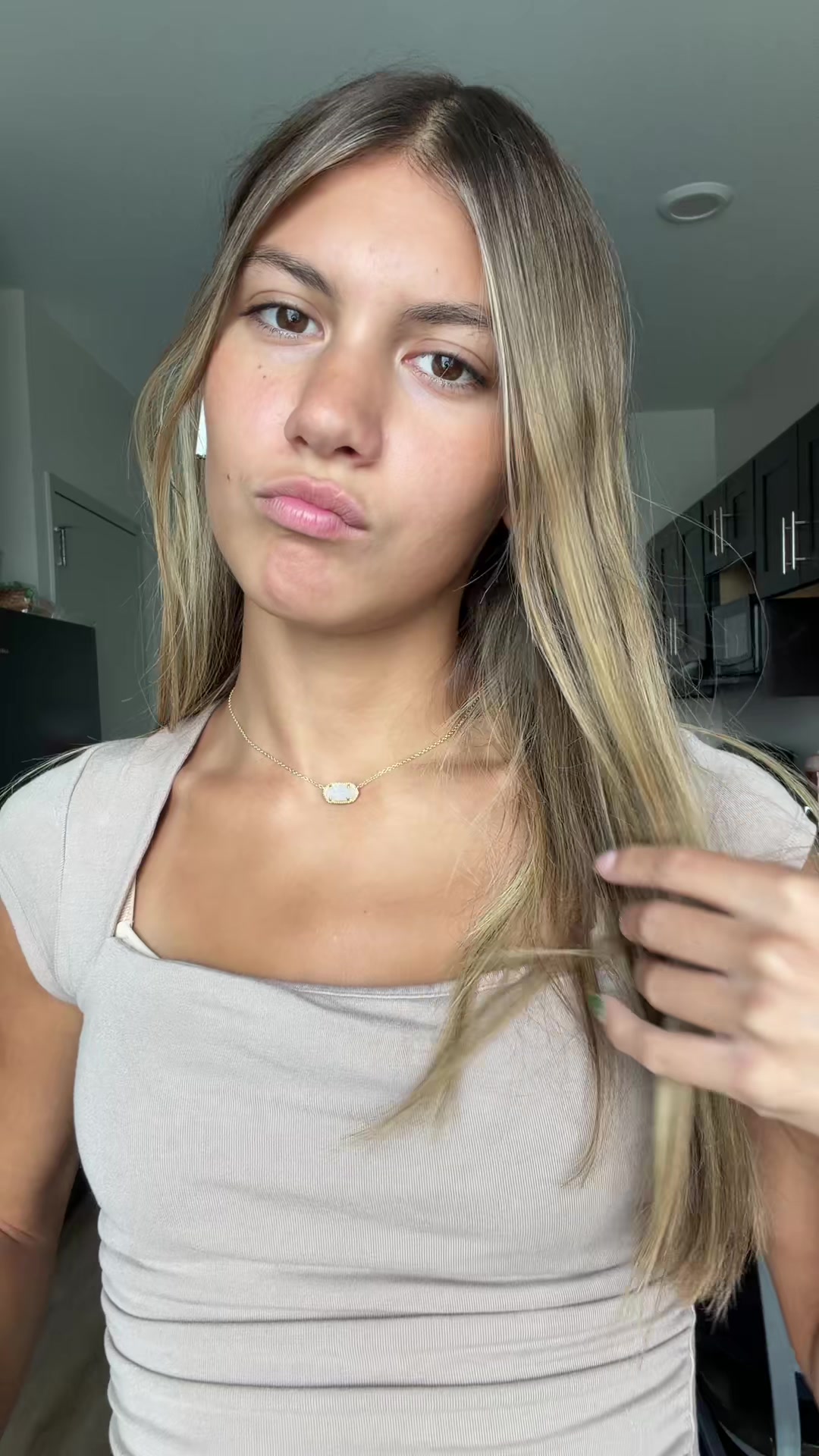 @theleahmae
