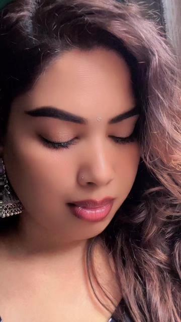 @Shreya🧿