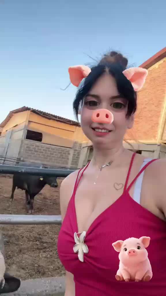 @lady_jorega