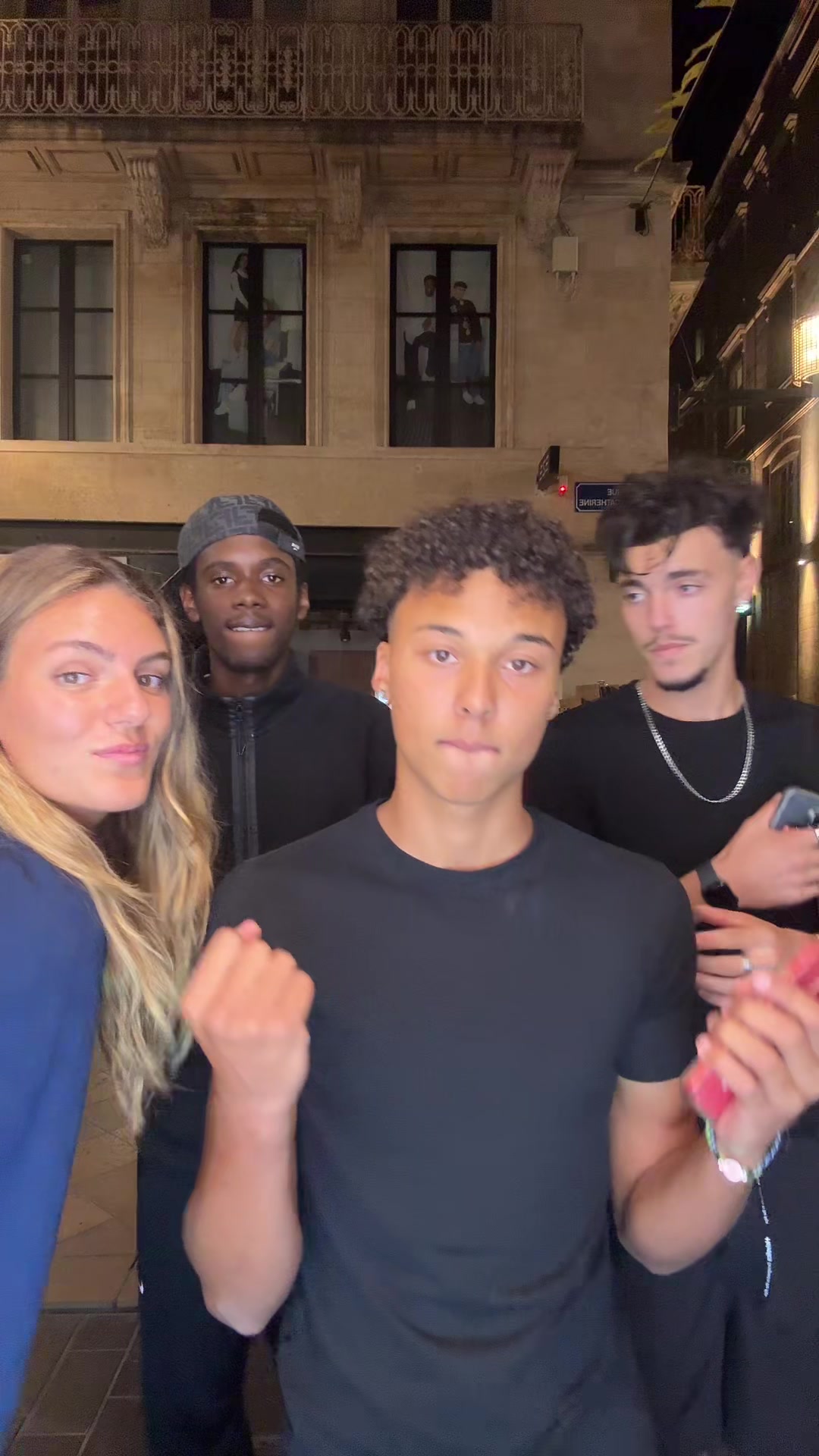 @elocmoiiii