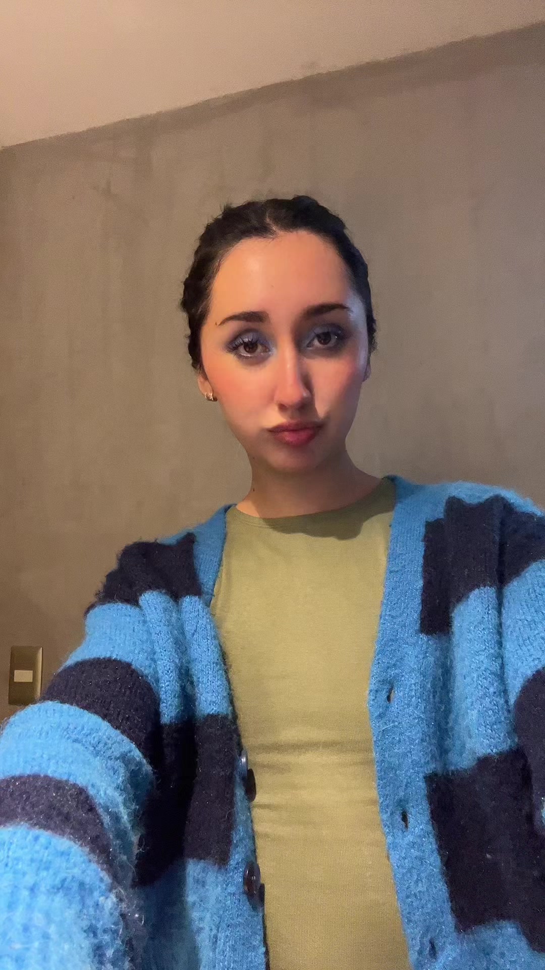 @rexxxona