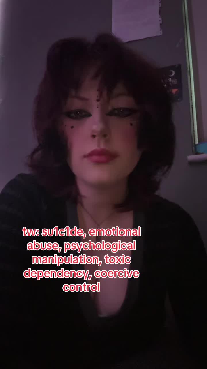@izzy daisy