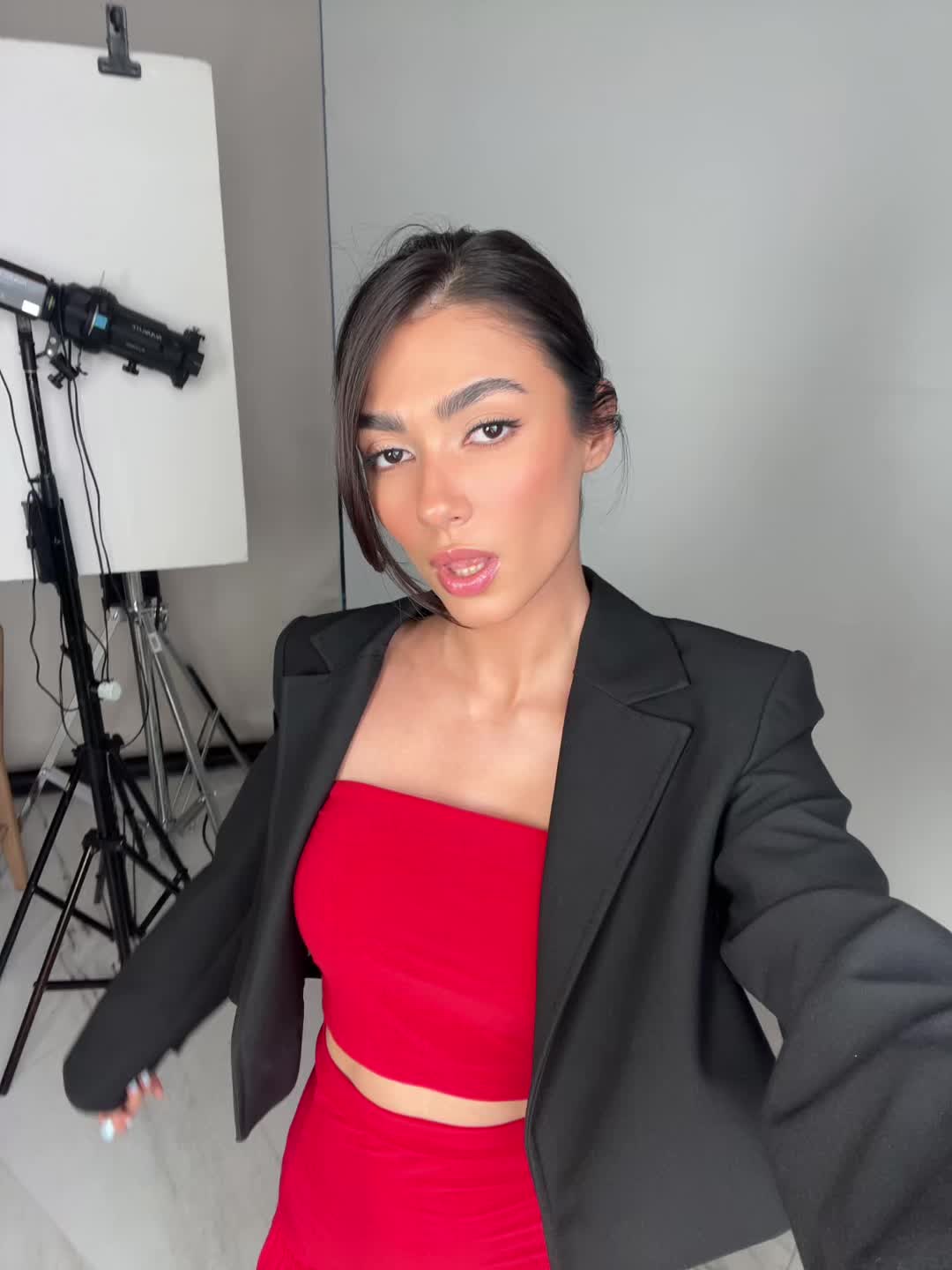 @meloiika