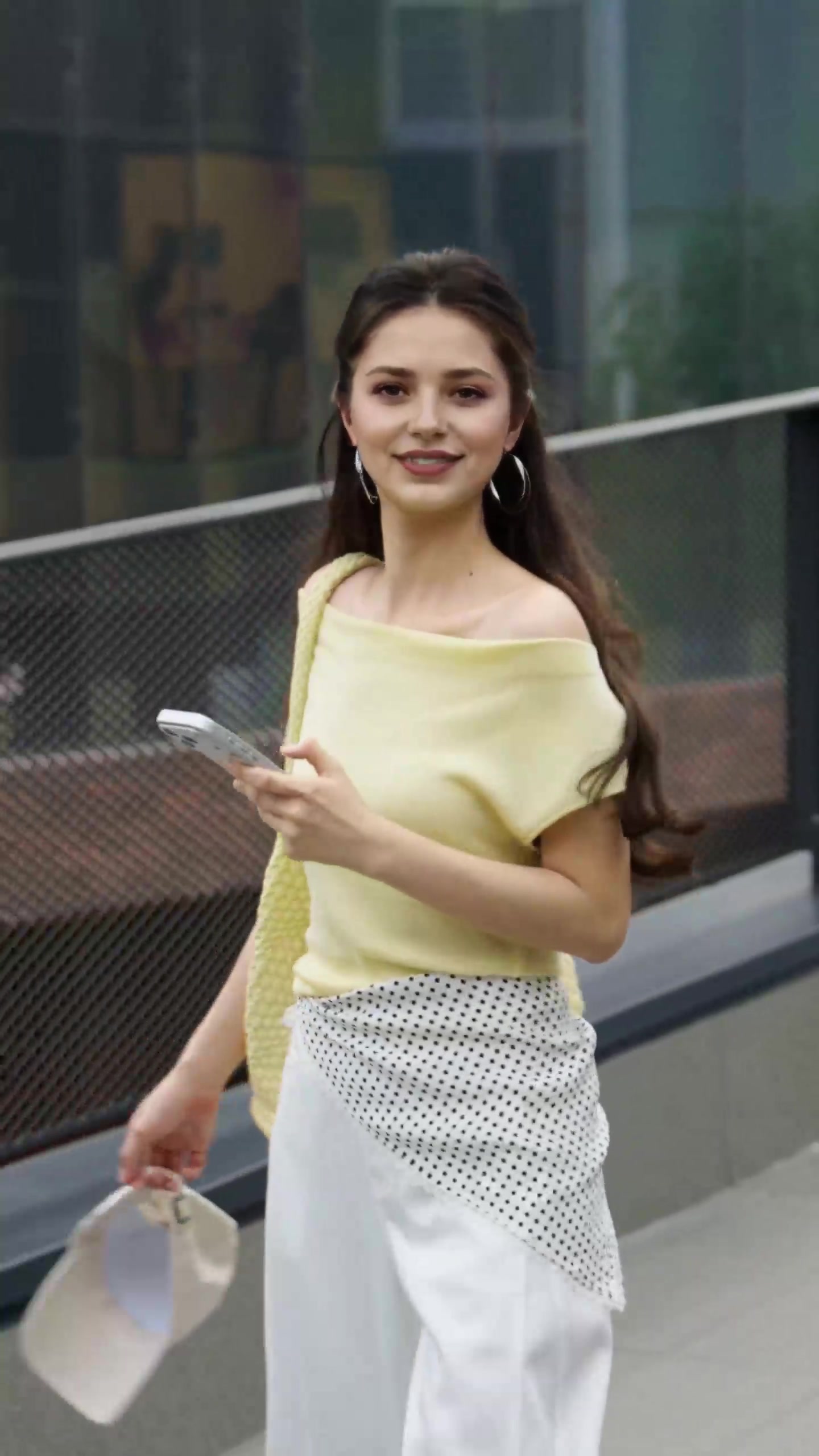@GOELIA