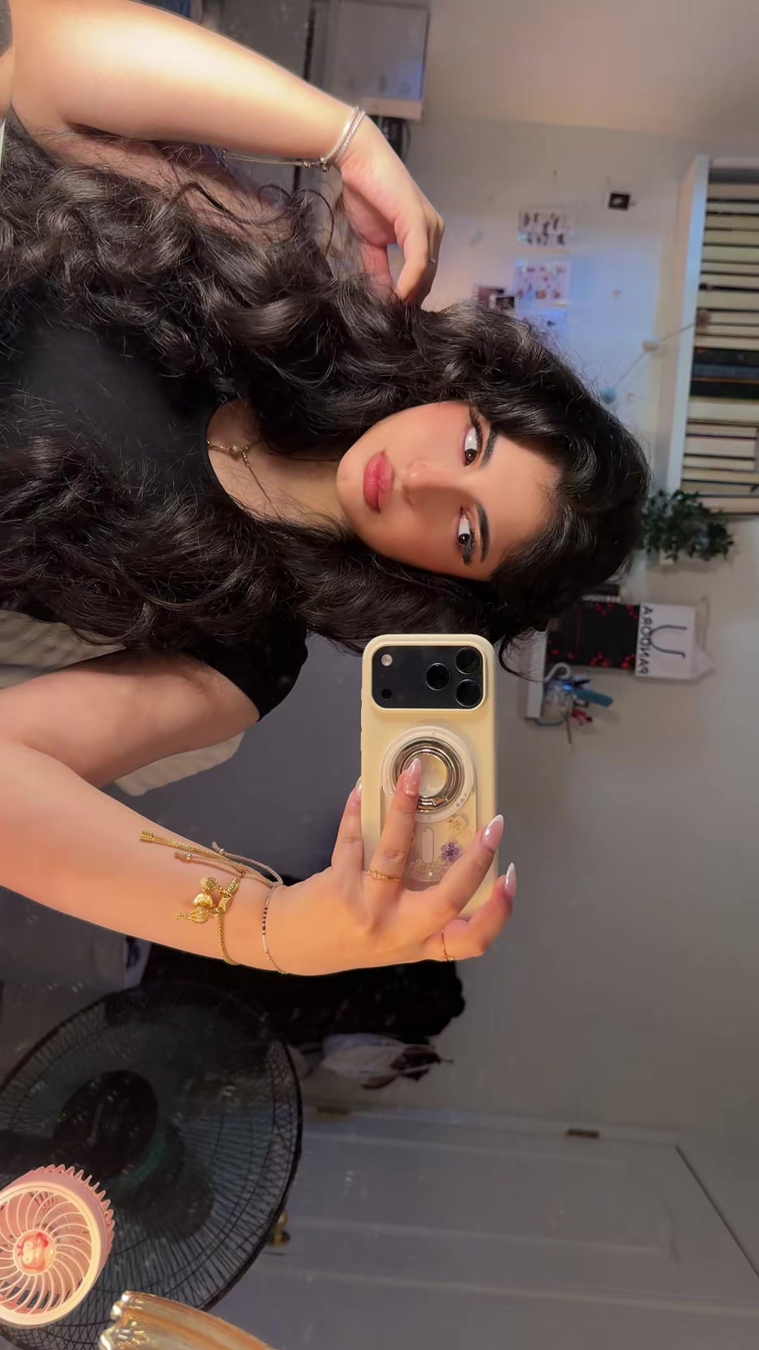 @Hus_77