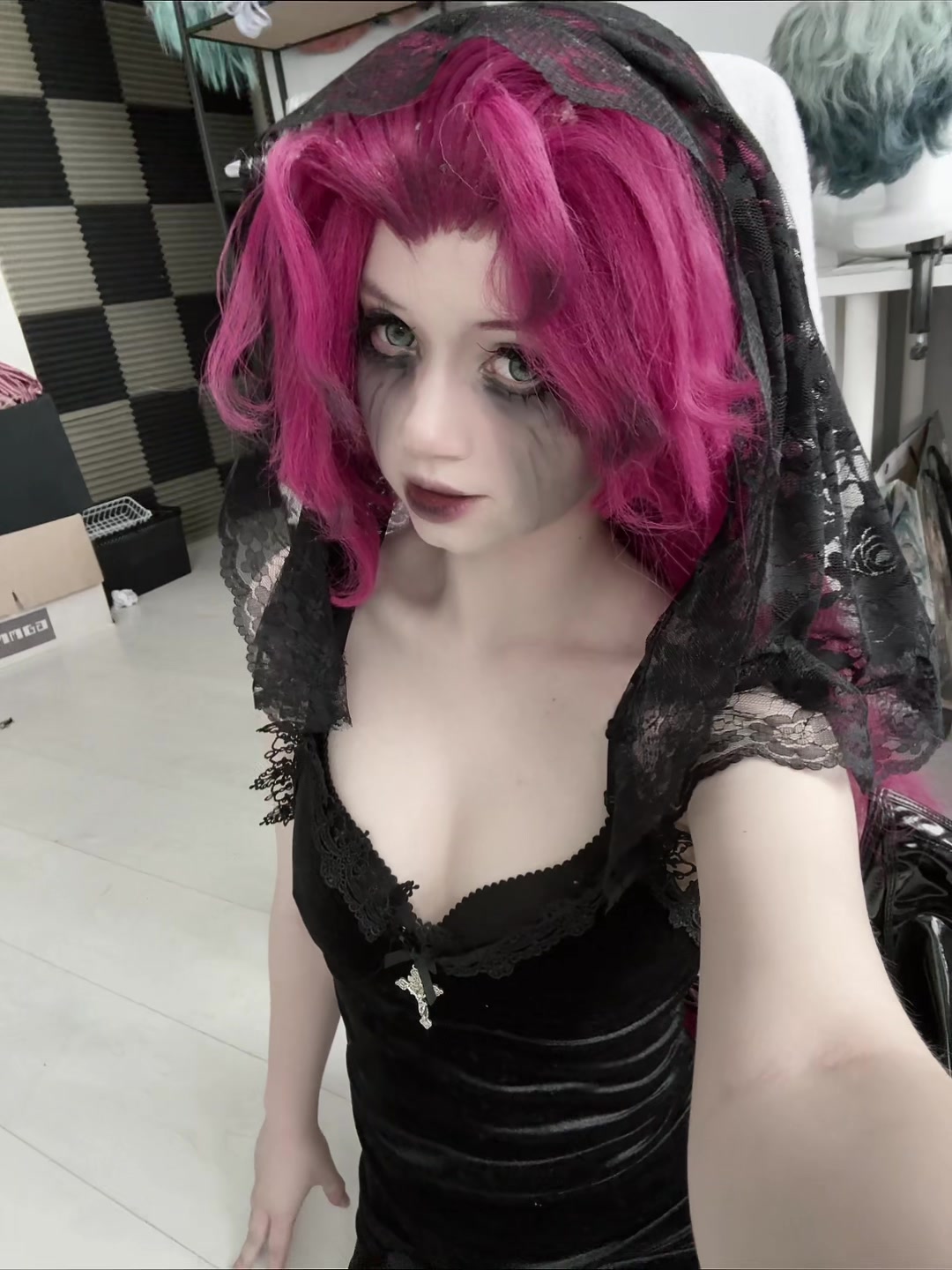 @melscara_
