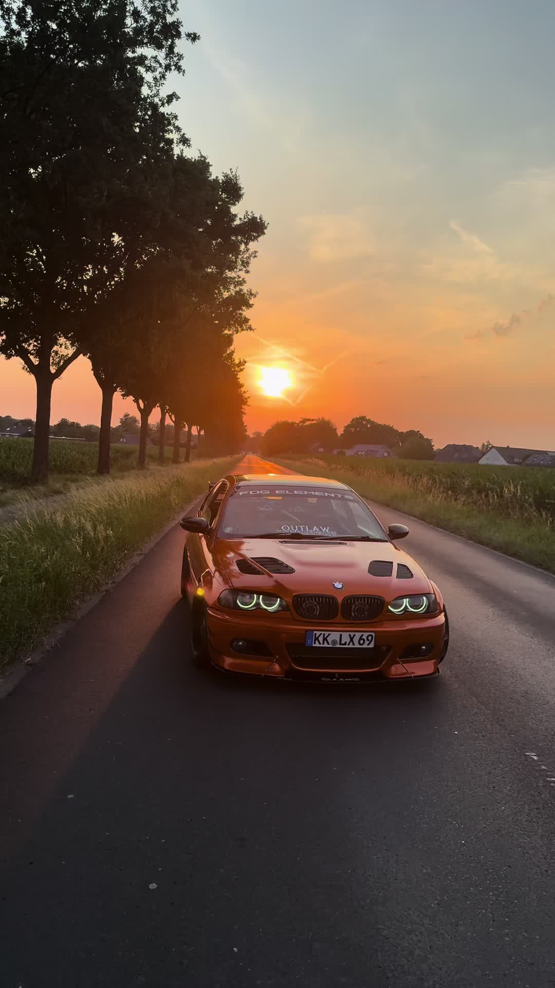 @LX_E46
