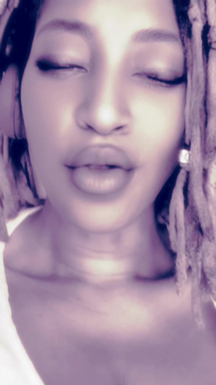 @Siren Goddess Dola 💎👑🌹🔥
