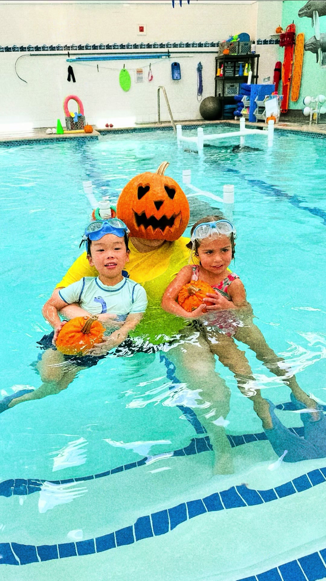 @La Petite Baleen Swim Schools