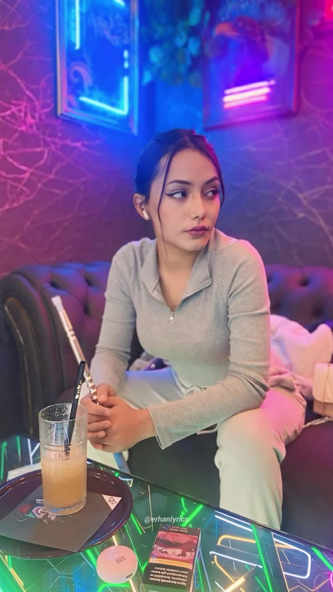@YÖRÜK KIZI 