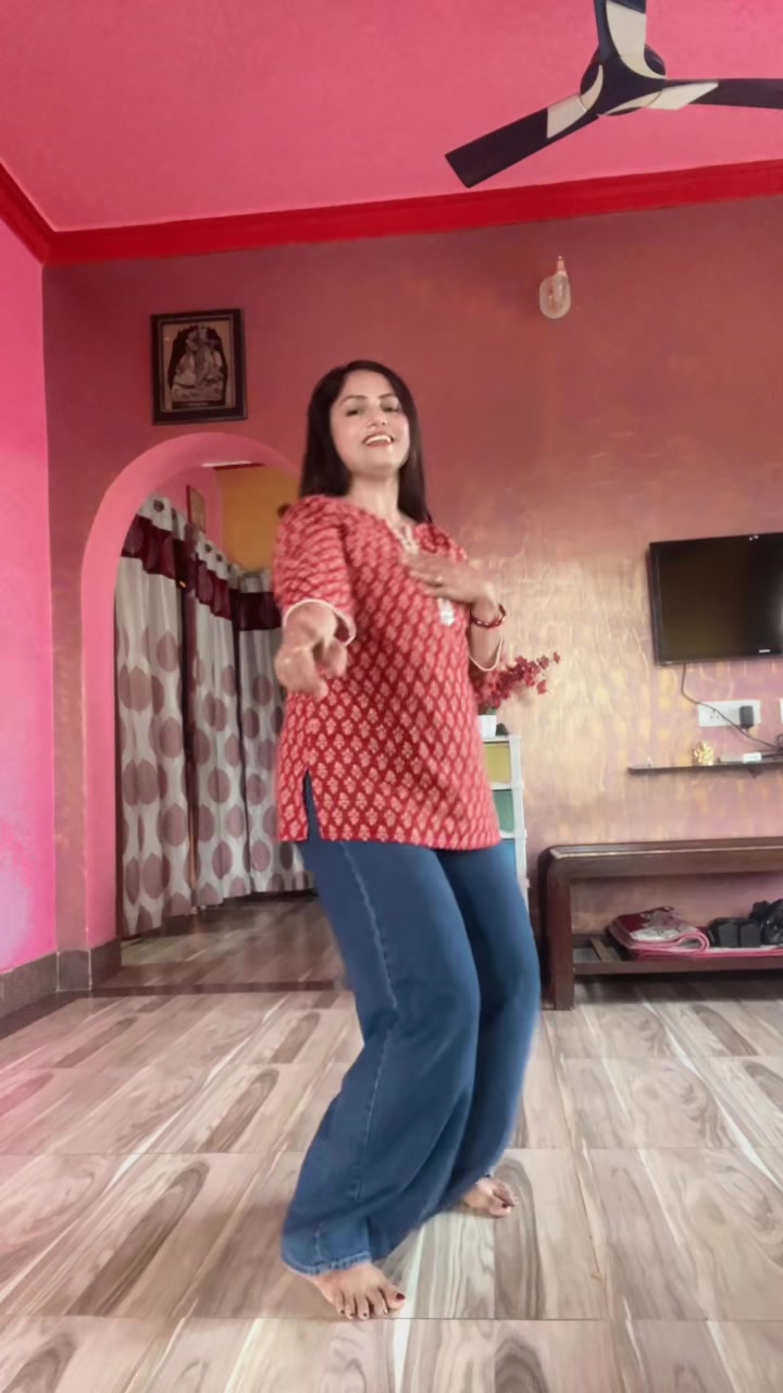 @Rambha Jha 👑