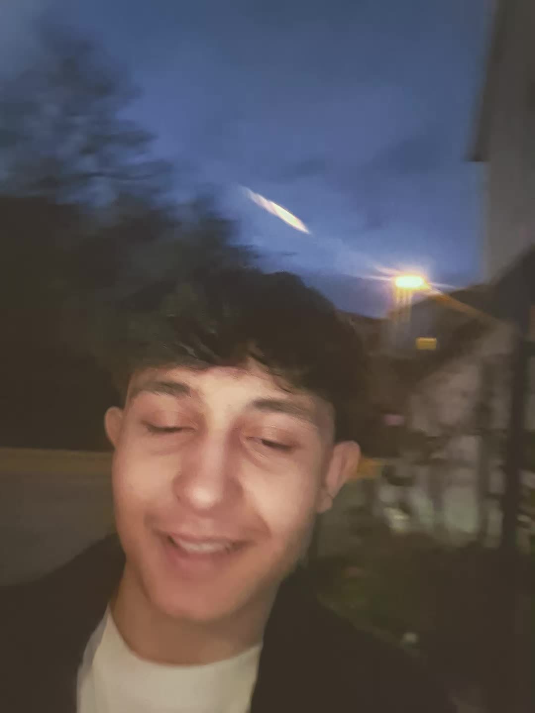 @&sup1;&sup3;⁰&sup1;🇬🇷