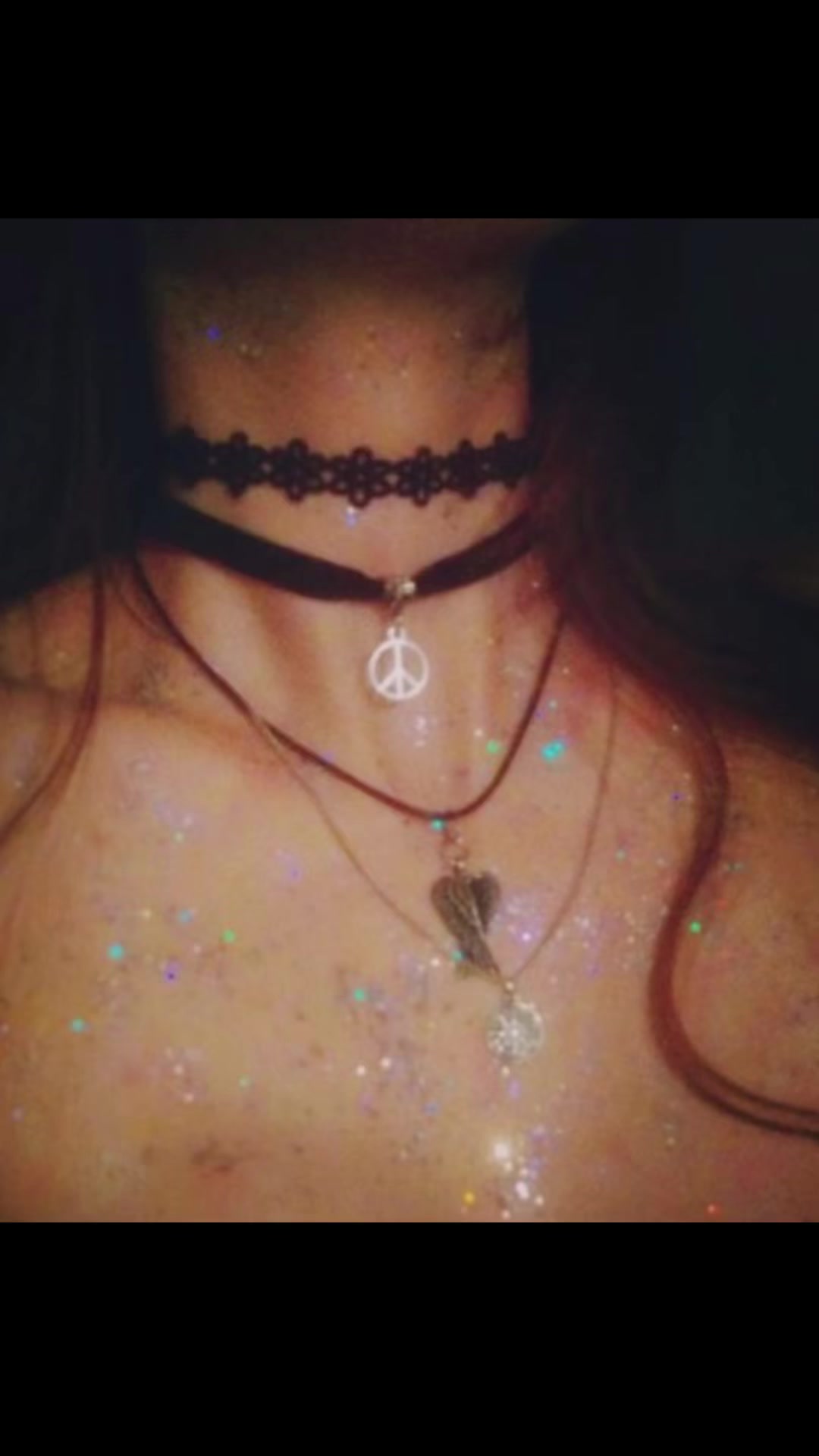 @_happyholidayss