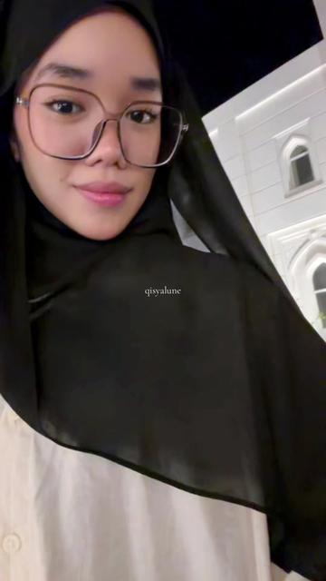 @Qisya