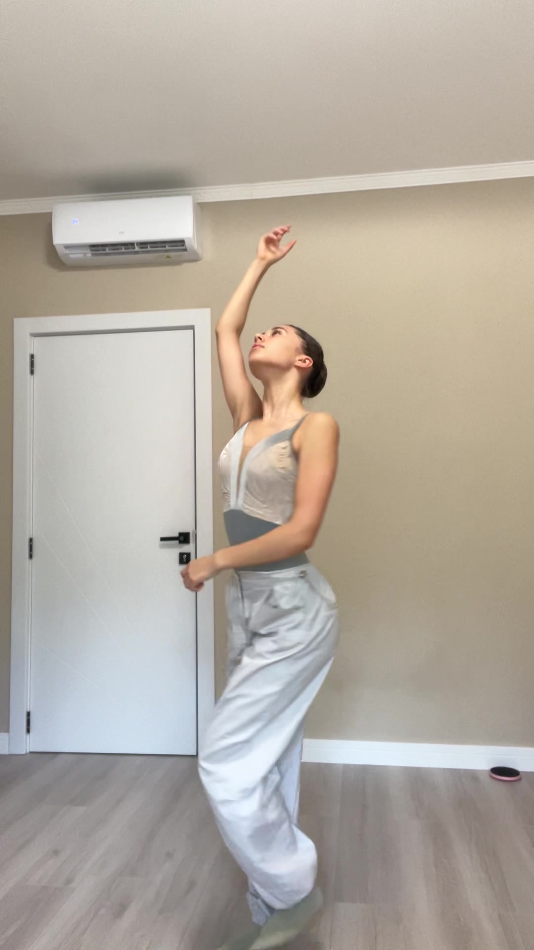 @Katya Dudka
