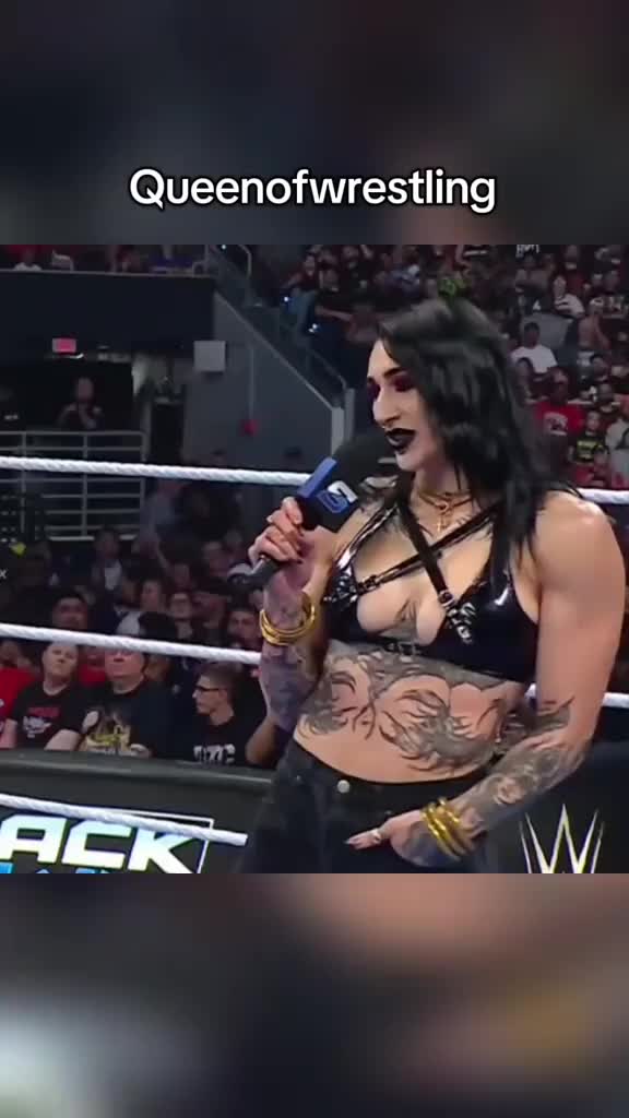 @Queenwrestling