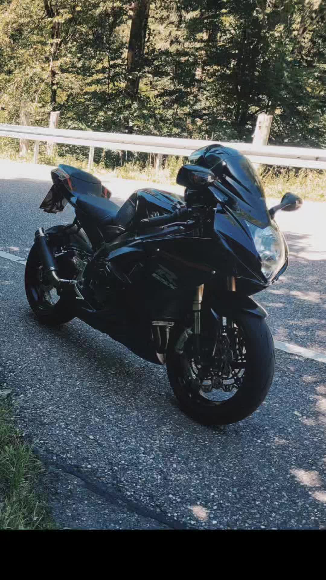 @_gixxer_750