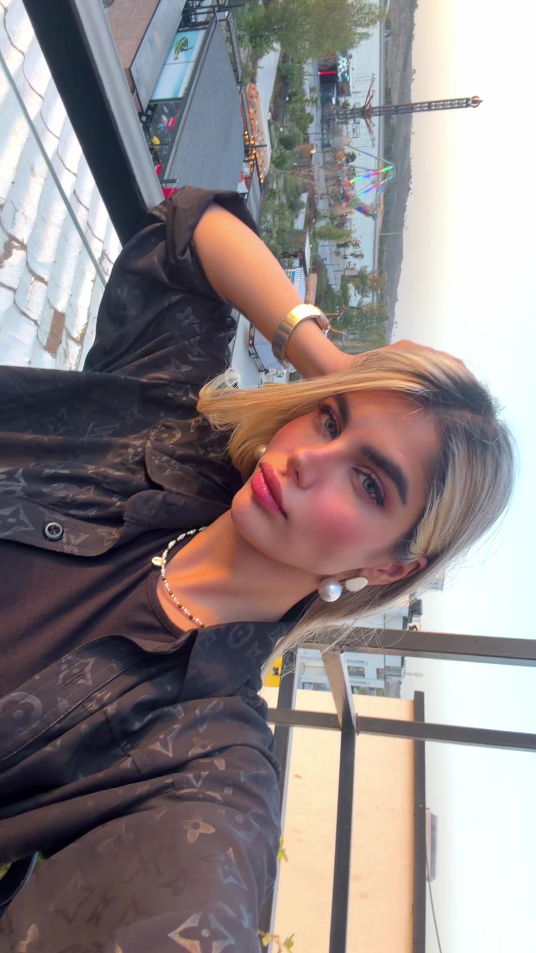 @Niloofar