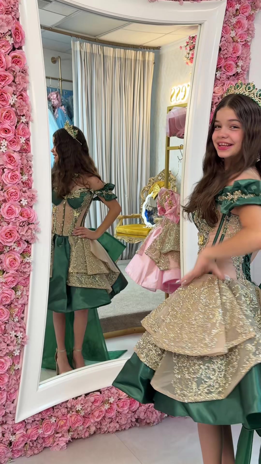 @Bella&rsquo;s Dress Boutique