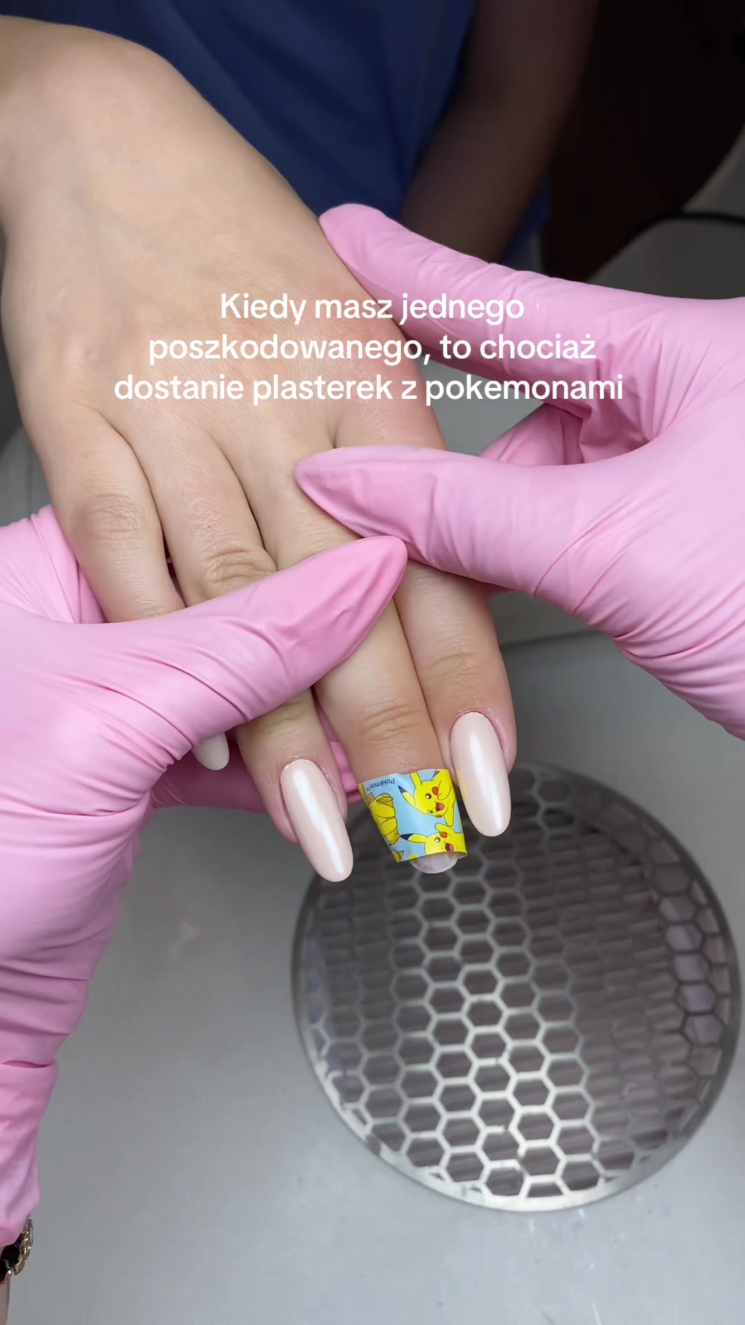@zuk_nails