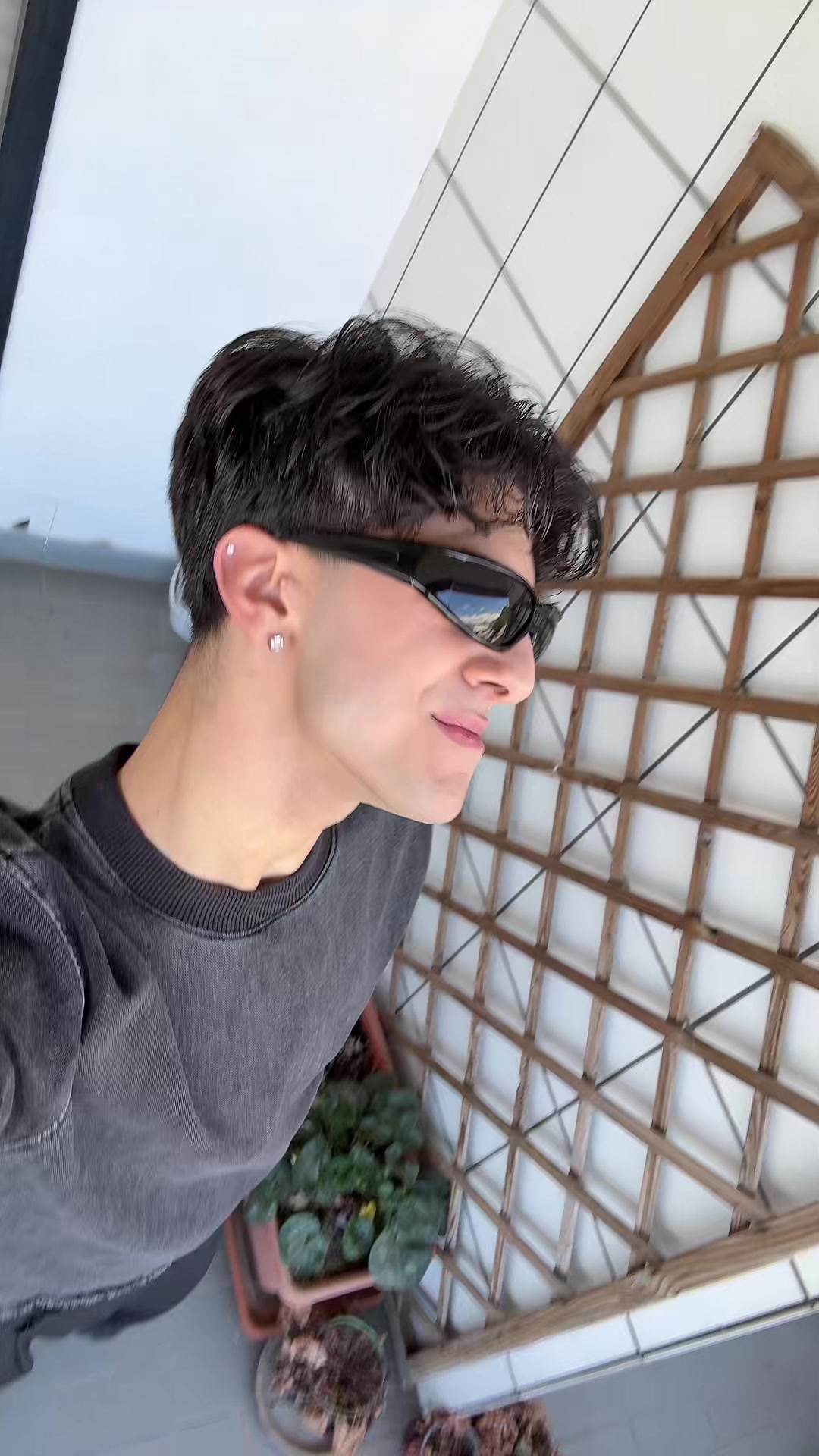 @A L E X🥥