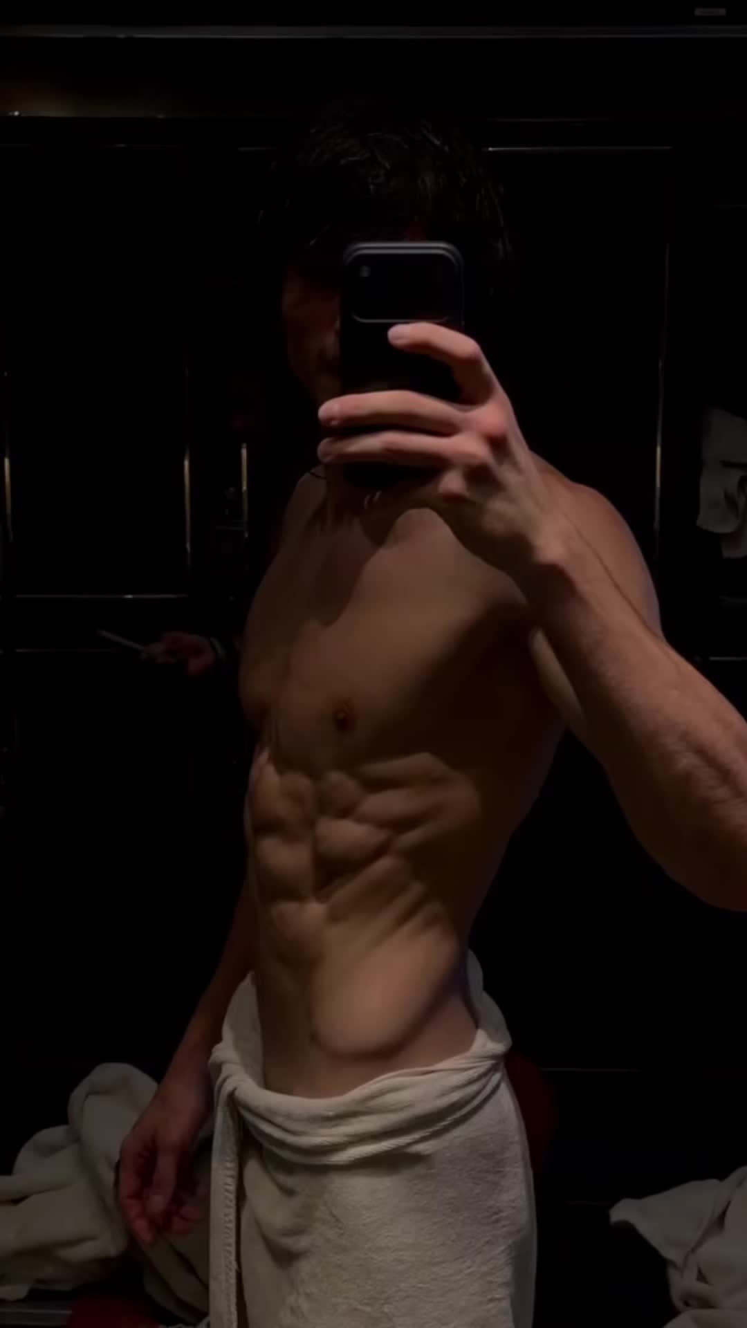 @𝓣𝓻𝓮𝓷𝓽𝓸𝓷
