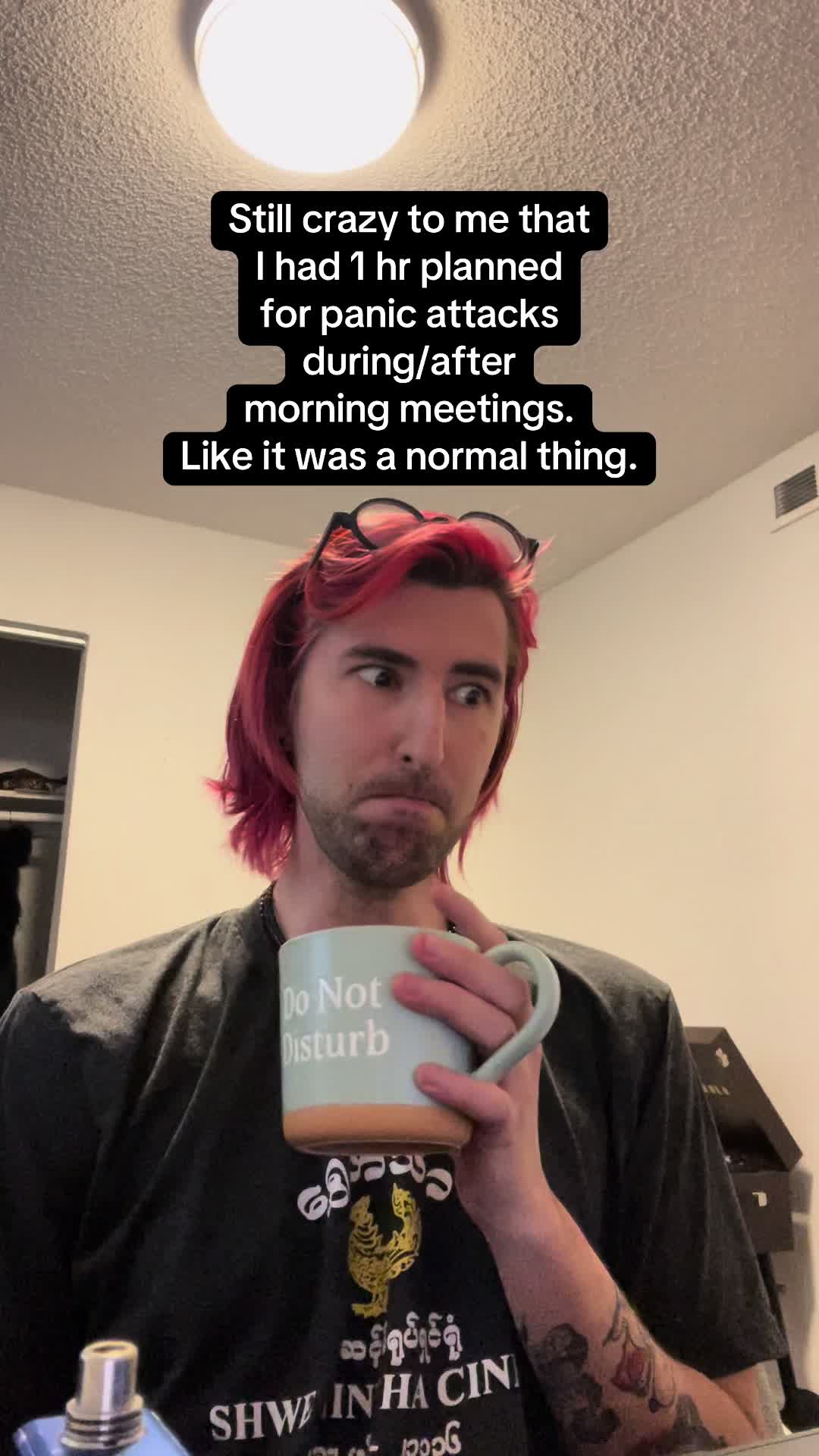 @birdflippingfinger