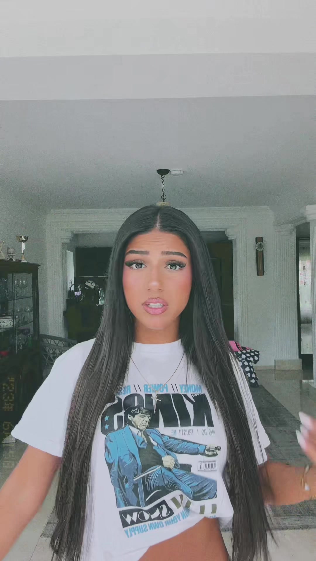 @LiveTina250k