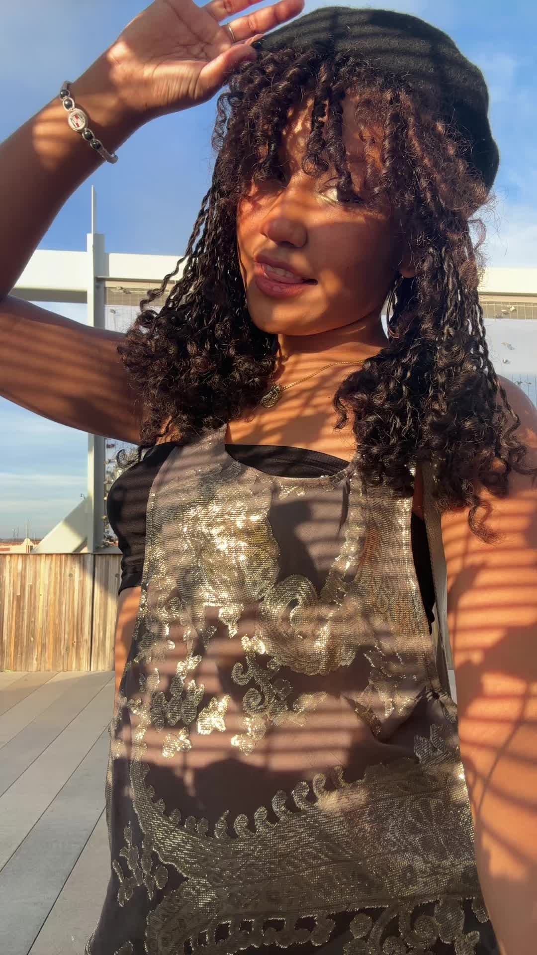 @Xoxoscrewyou (Pam)