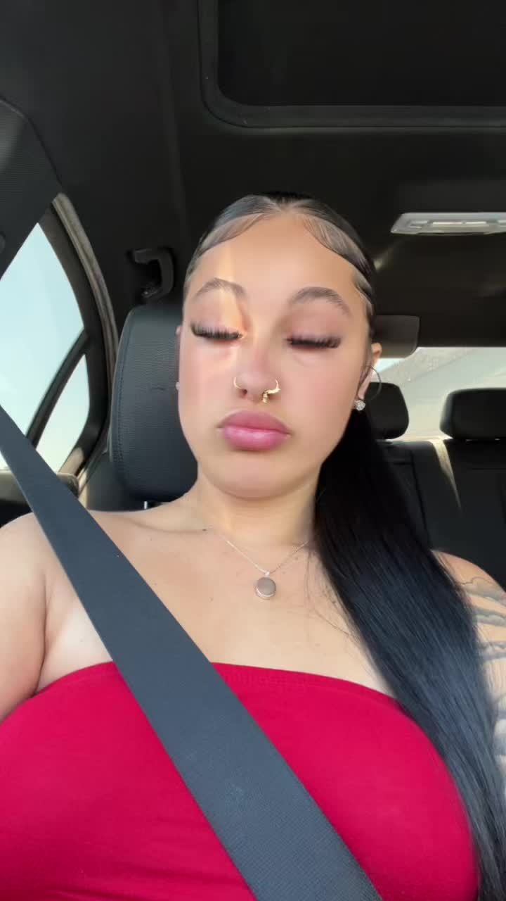 @mariahraiin🤍