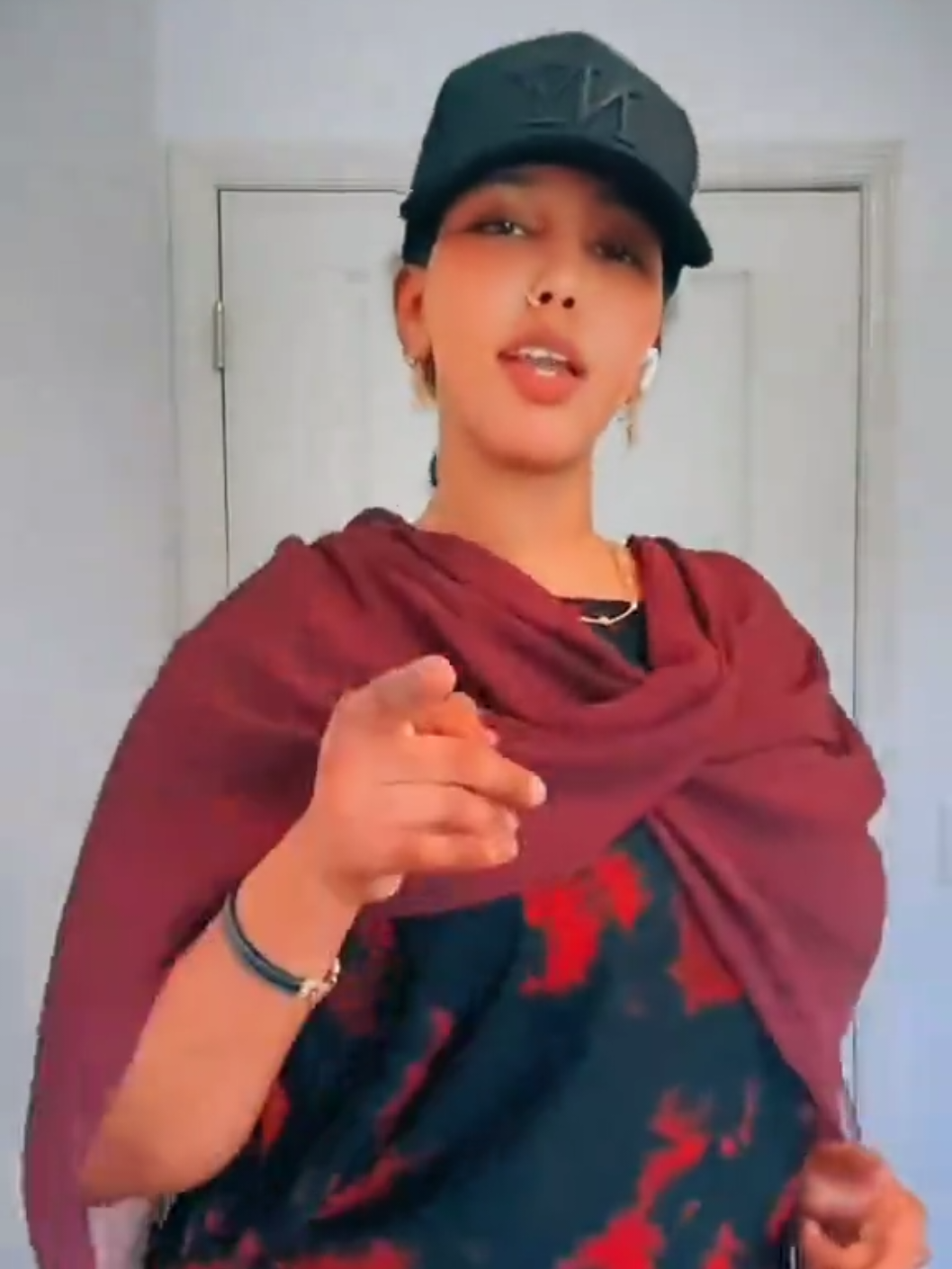 @𝙱𝙰𝚕𝙲𝙺  𝙼𝙰𝙽🫅🏿🙂&zwj;↕️🤚