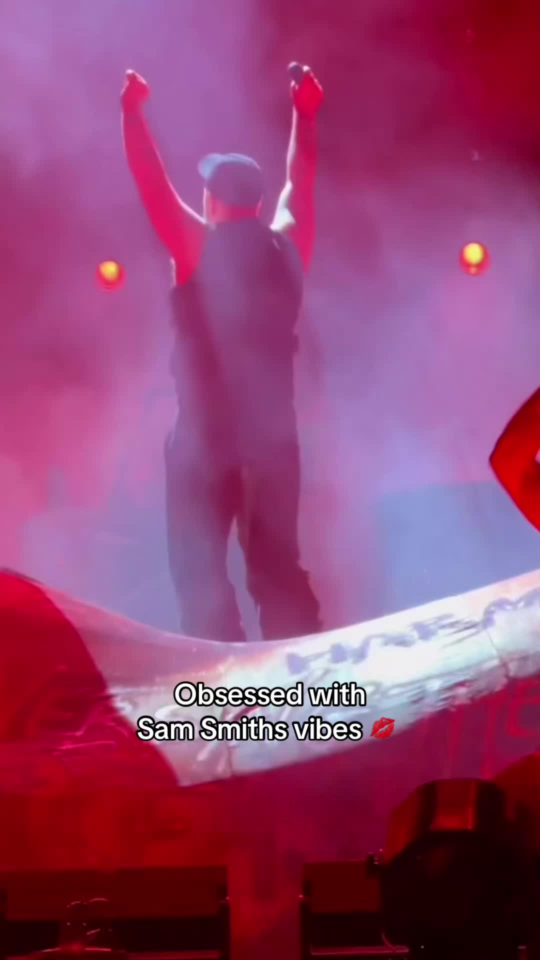 @Sam Smith Fan