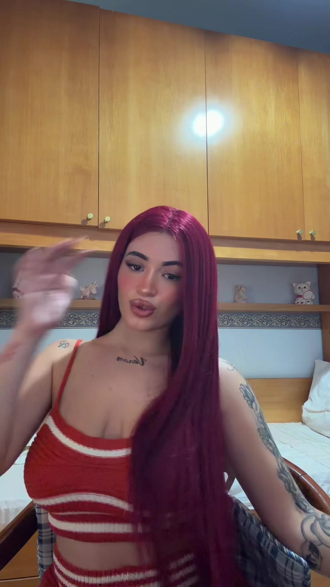 @🌟𝐓𝐇𝐄𝐑𝐄𝐀𝐋𝐌𝐁17🌟