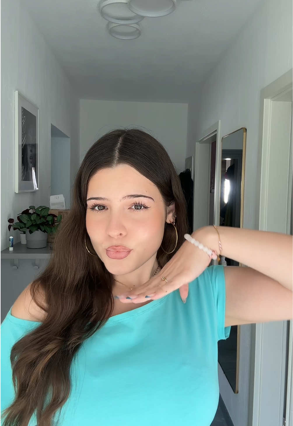 @Cecilia โก