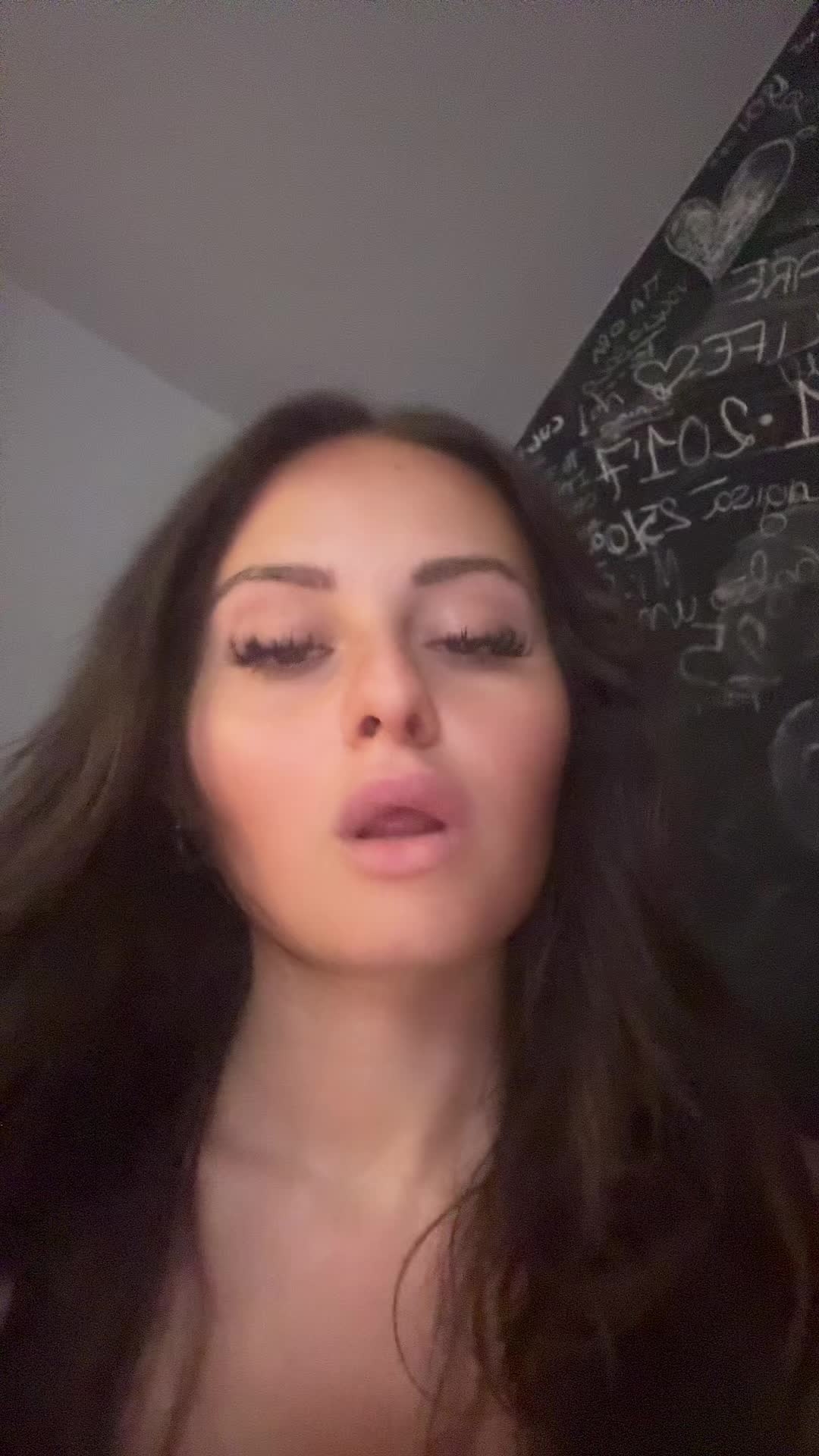 @𝓜ary