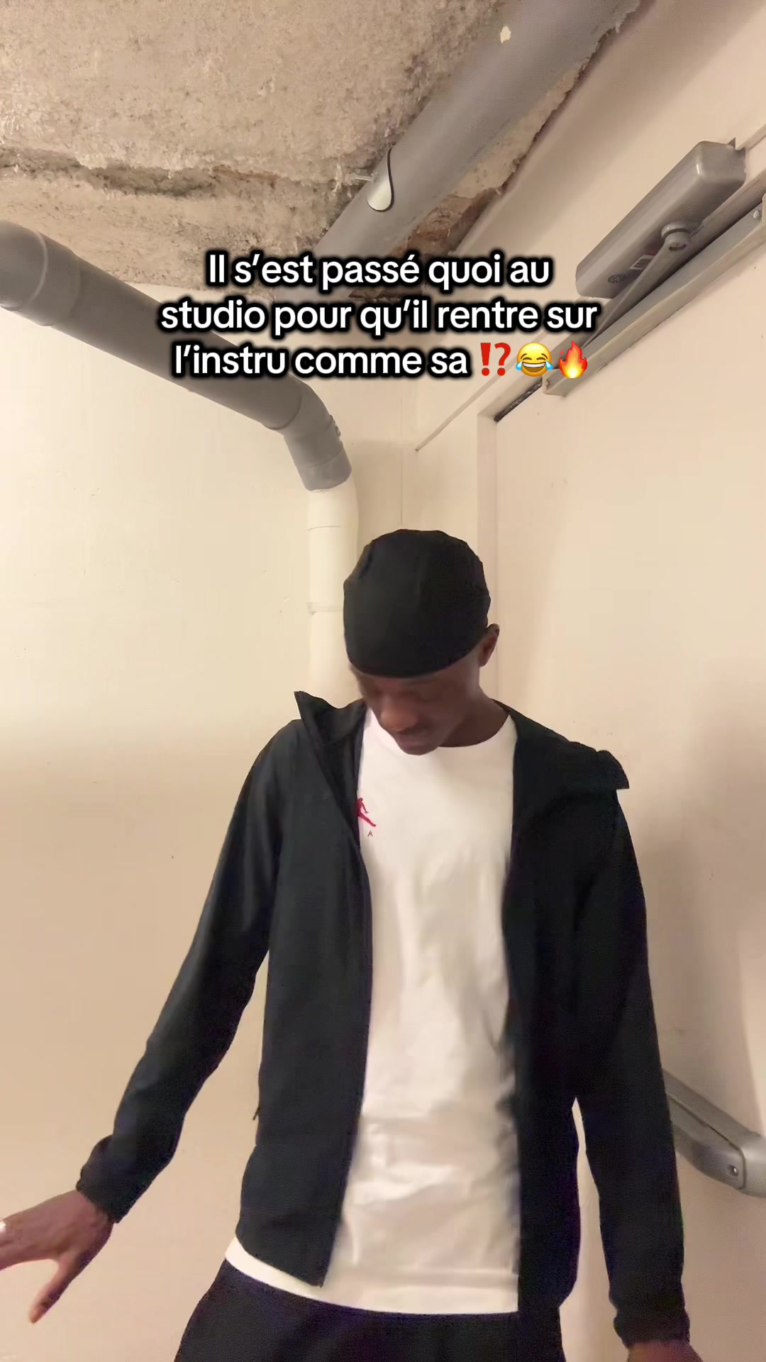 @D.Lo2sv