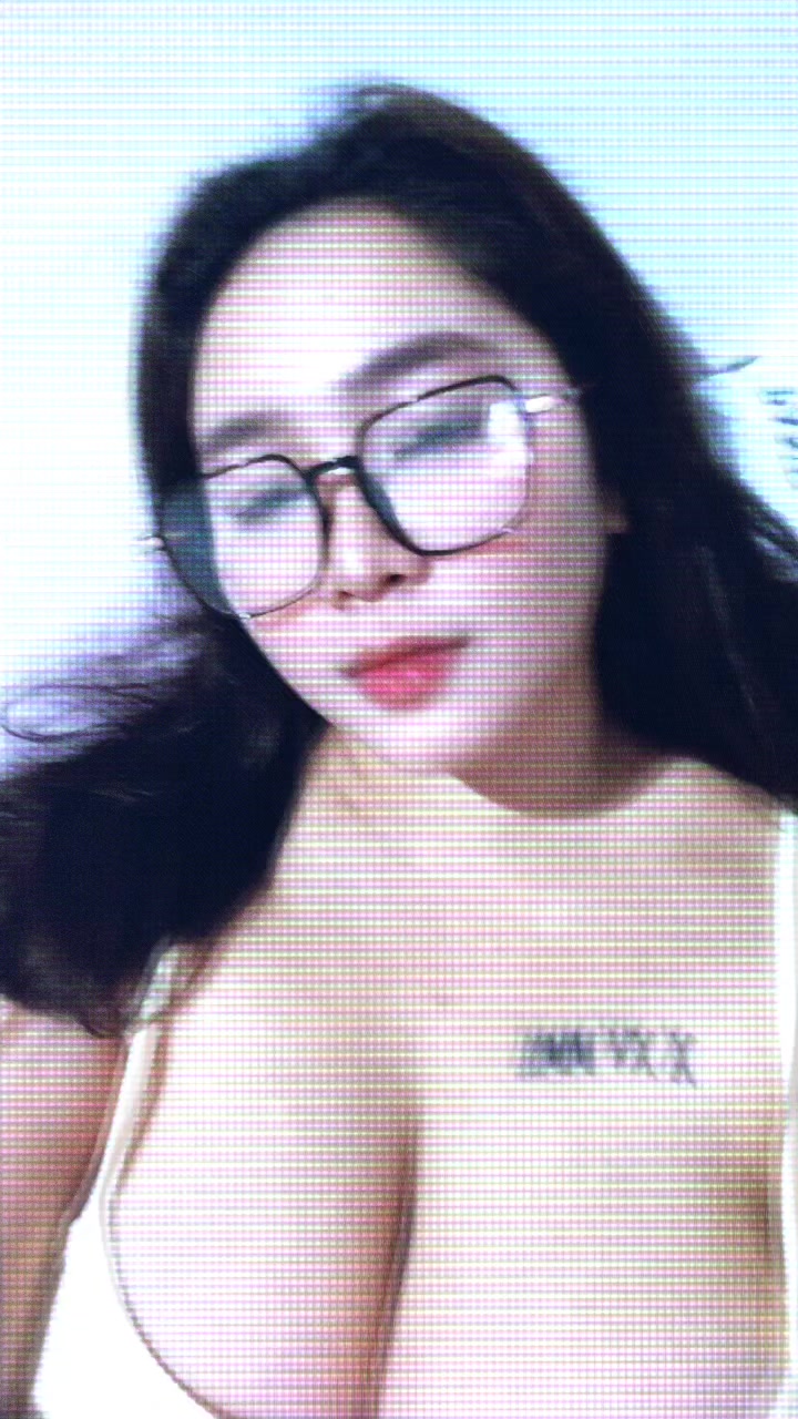 @hottita21