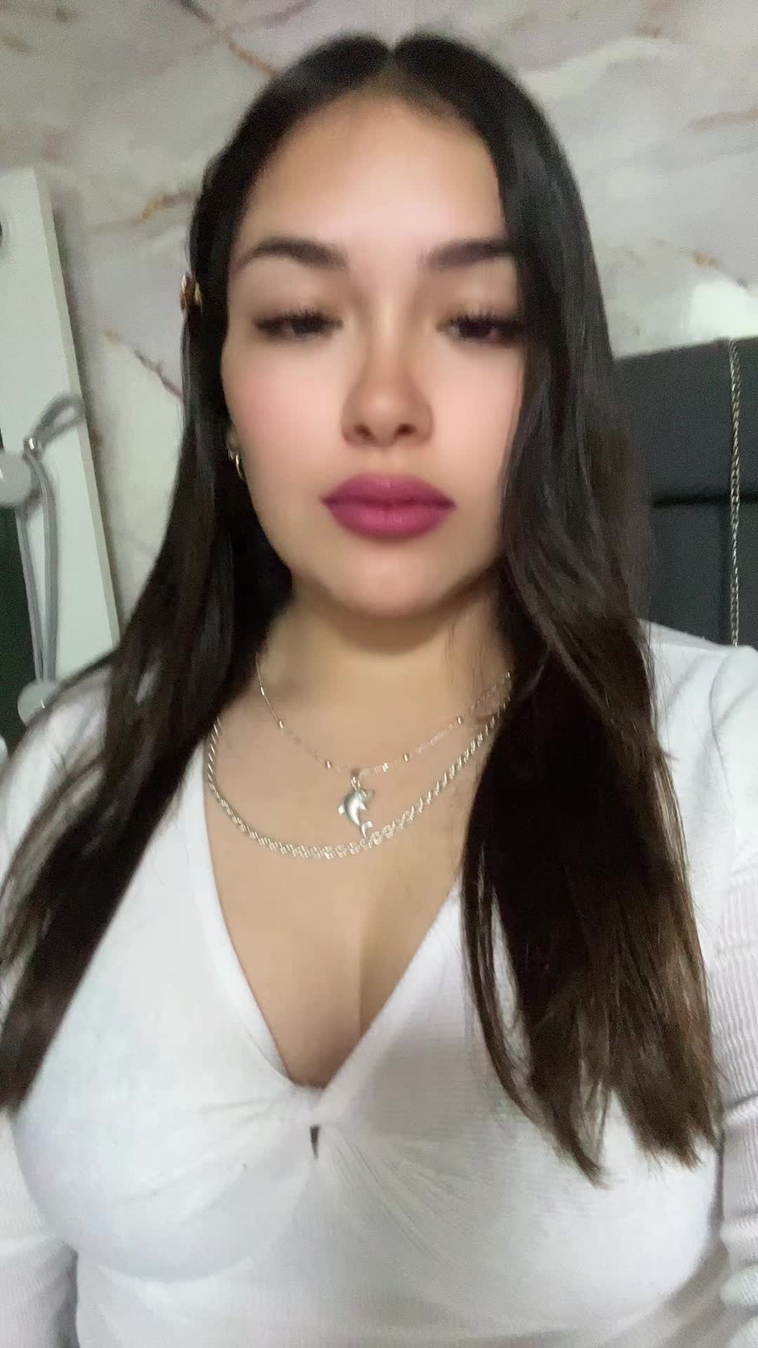 @𝐷𝑎𝑟𝑙𝑦𝑛𝑔 𝑟𝑢𝑏𝑦🤍