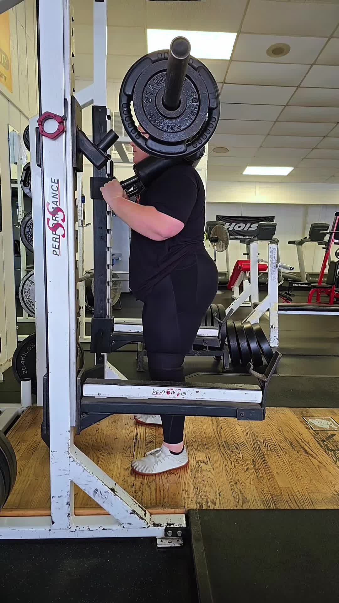 @Gena Robertson 💪