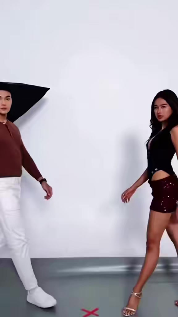 @M♾️KH🇰🇭