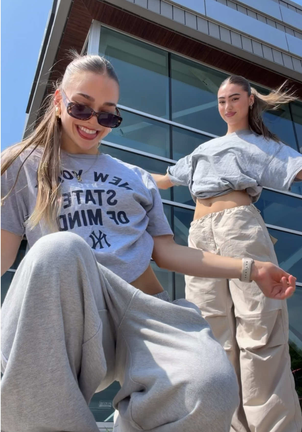 @Beginsisters Official